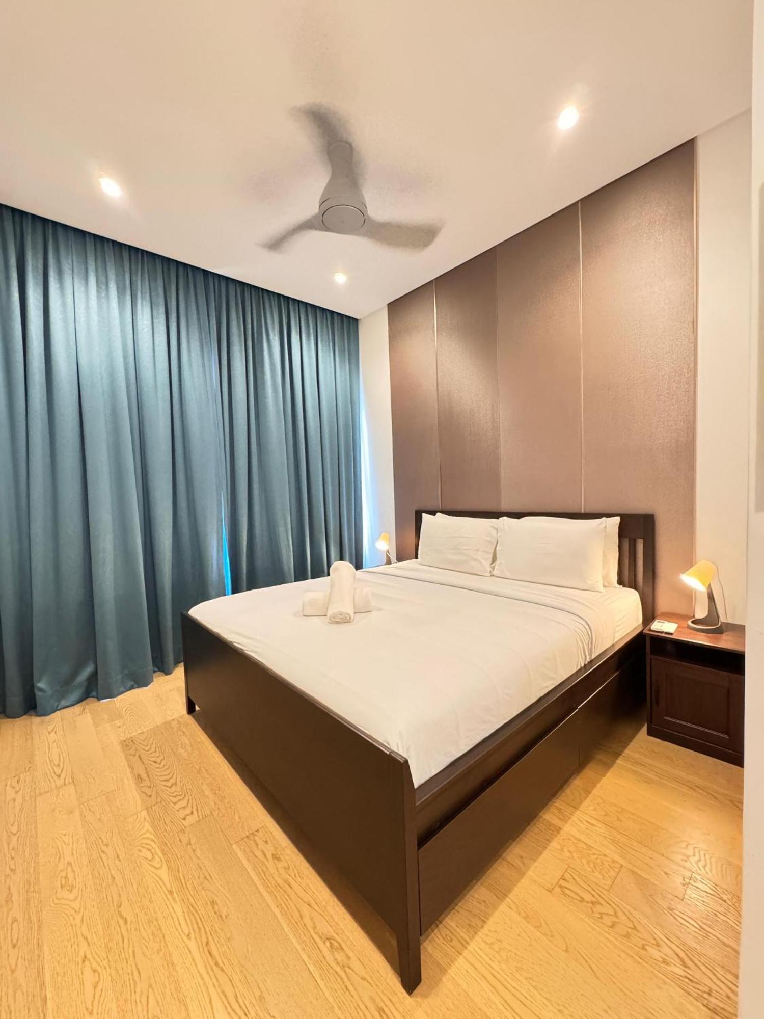 Lucentia Residence Has An Amazing Pool 吉隆坡 外观 照片
